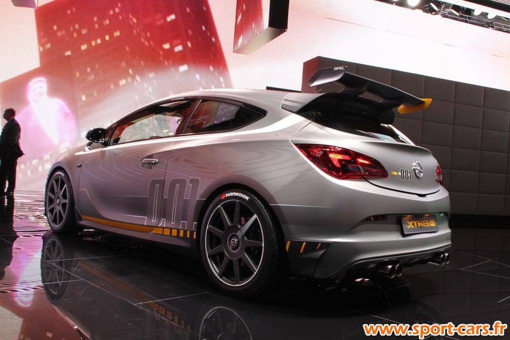 Genève: L'Opel Astra OPC vraiment Extrême?