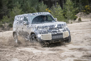 Land Rover Defender 2020
