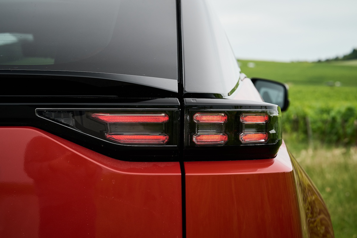 Feux arrière LED du Subaru Uncharted en gros plan