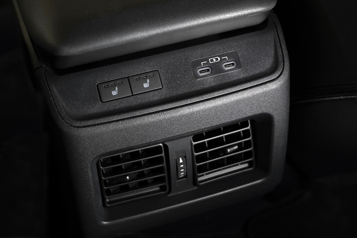 Prises USB-C pour les passagers arrière du Subaru Uncharted